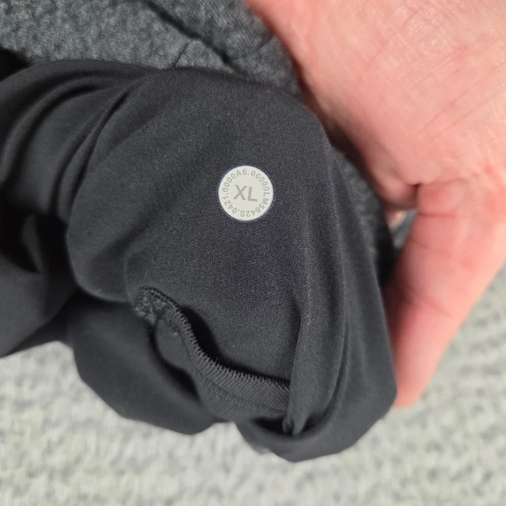 Lululemon At Ease Joggers Mens‎ XL Gray Textured Soft Stretch LM5642S
